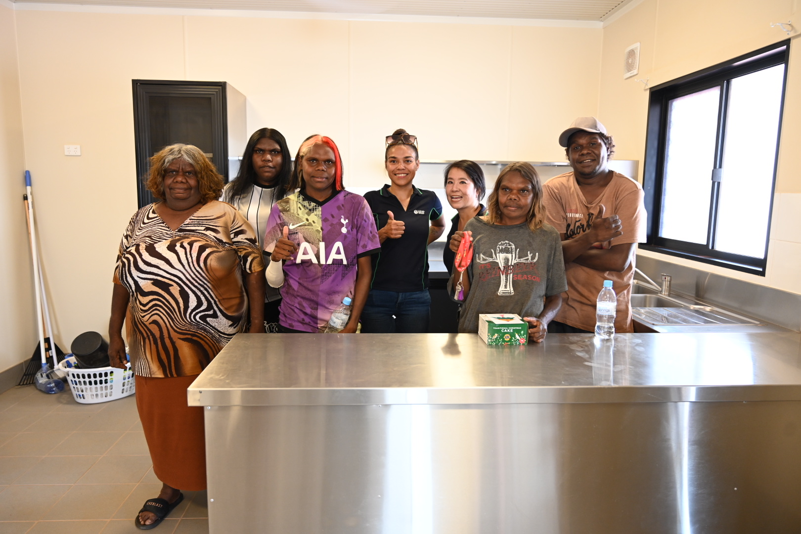 Tenants Rosemary Nungerai, Michaela Rowe, Naomi Rowe, tenancy officers Michaela Peckham-McKenzie and Janice Eisenring, tenants Judith Rowe and Rowan Baldock.